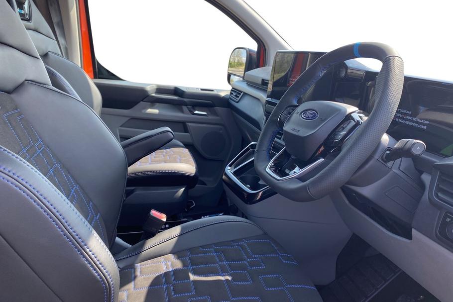 Used Ford TRANSIT CUSTOM L1DCIVMSRT8 15