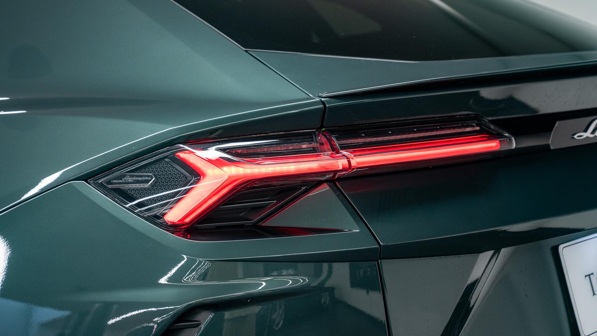 LAMBORGHINI Urus Photo 51654f27-a976-4fe7-87d4-147761a3baae.jpg