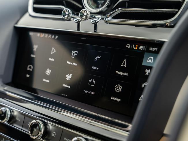 BENTLEY Bentayga  Photo 10