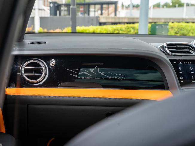 BENTLEY Bentayga Photo 36