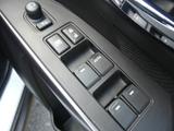 Suzuki S-Cross Photo 25