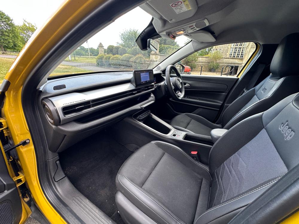 Used Jeep Avenger WP25DSY 22