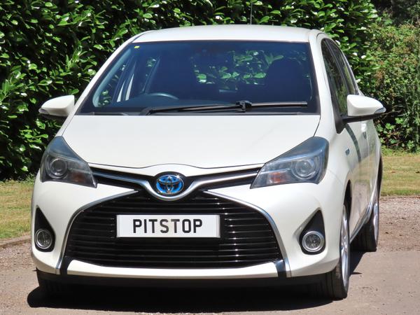 Used Toyota Yaris DF14XRT 1