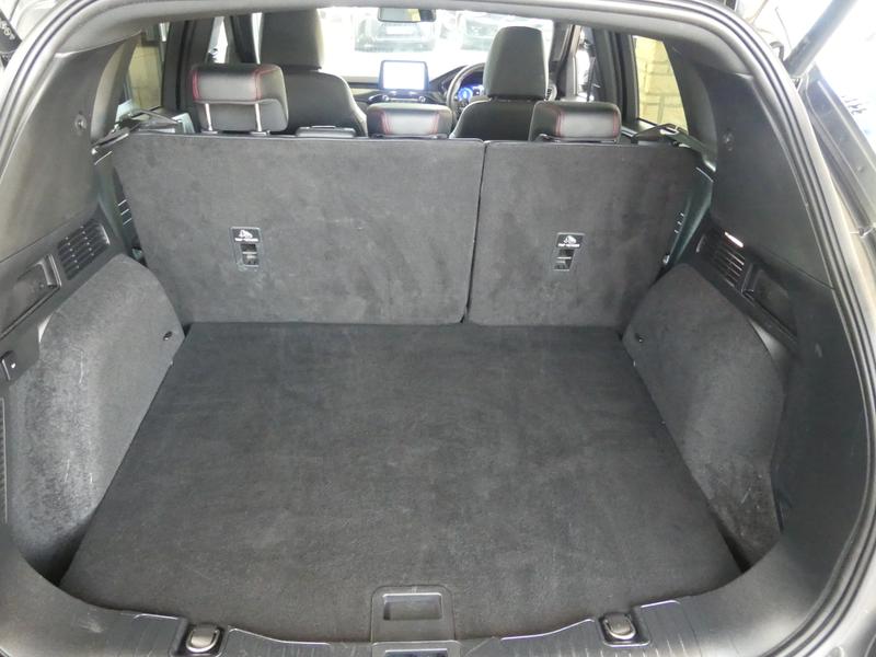 Ford Kuga Photo 51937ddb-aae8-43e7-9500-e591d53cc36c.jpg