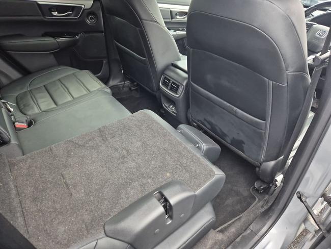 Honda CR-V Photo 51ab5205-a172-40f4-b4f0-ea3d97c9bf38.jpg