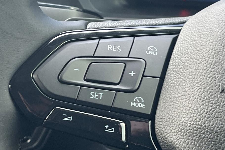 Used Ford TRANSIT CONNECT 18/N125937 26