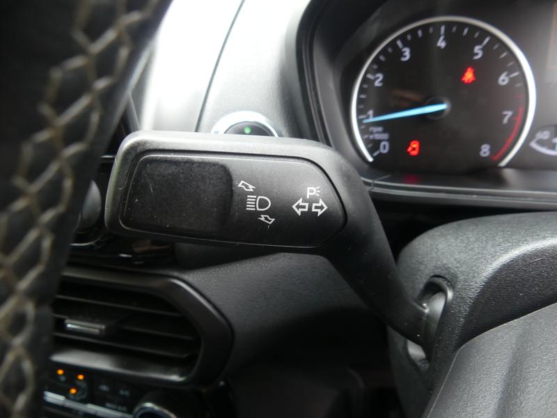 Ford EcoSport Photo 51b700bd-cb5d-42ff-b3e4-5710964afe04.jpg