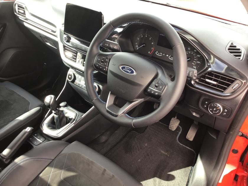 Ford Fiesta Photo 51db92a1-e067-4c91-a833-69f919b27278.jpg