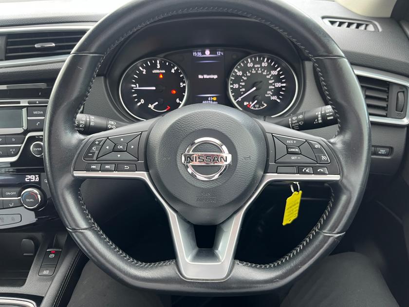 Nissan Qashqai Photo 51e616ca-40c9-4d0b-94c6-cefe0aafe478.jpg