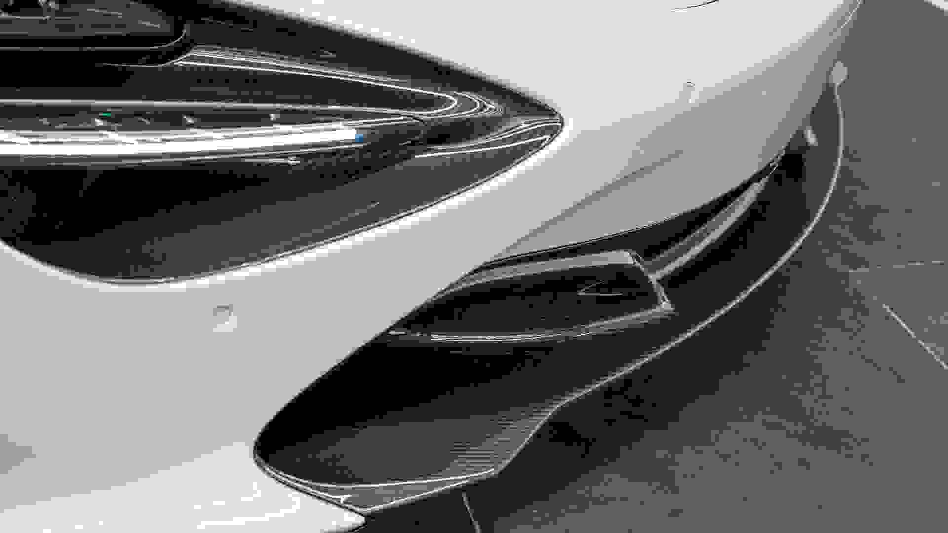 McLaren 720S Photo 51e66742-4d44-4c55-bb71-c8348dd64de2.jpg