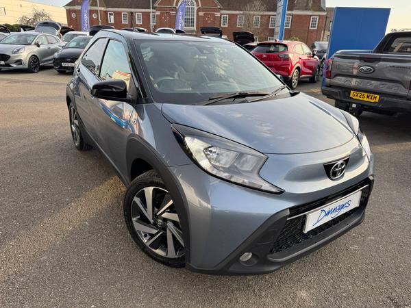 Used 2024 Toyota Aygo X 1.0 VVT-i Edge Hatchback 5dr Petrol x-shift Euro 6 (s/s) (72 ps) Grey at Dinnages