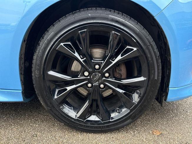 FORD Focus Photo 5