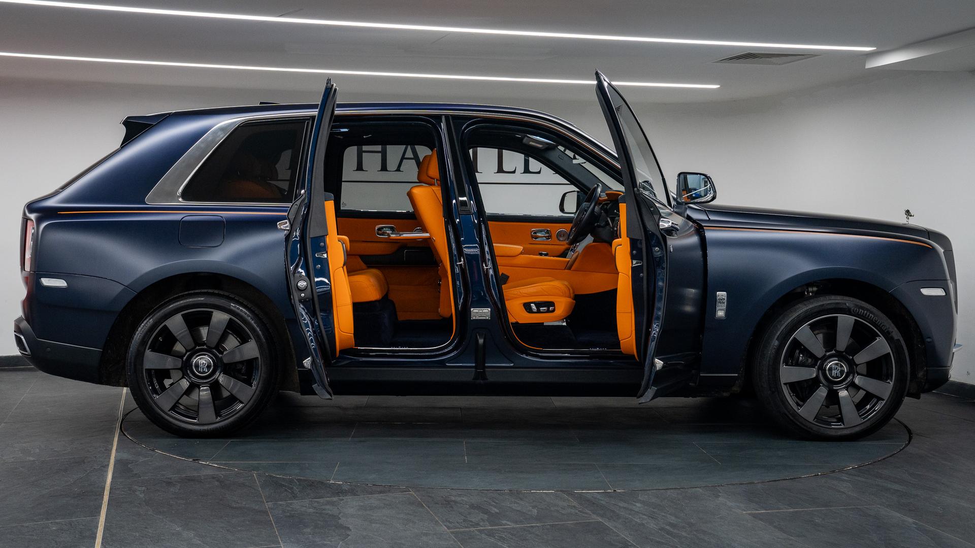 Rolls-Royce Cullinan Photo 5206d1bf-3337-4fca-addf-63850cd306ac.jpg