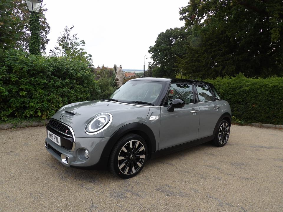 Used MINI Hatch YK19PVA 13