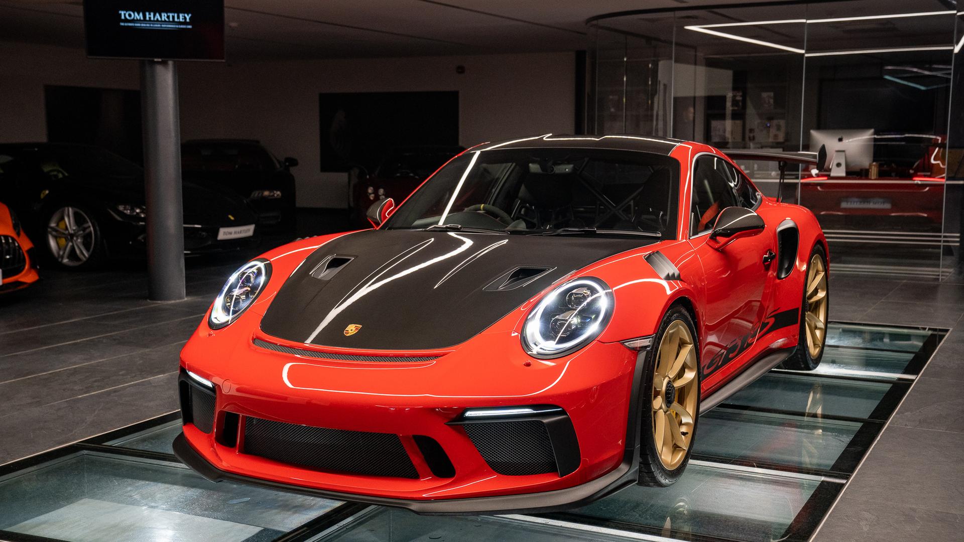 Porsche 911 Photo 522bbd70-a014-4eee-879f-1b9c32f05bab.jpg