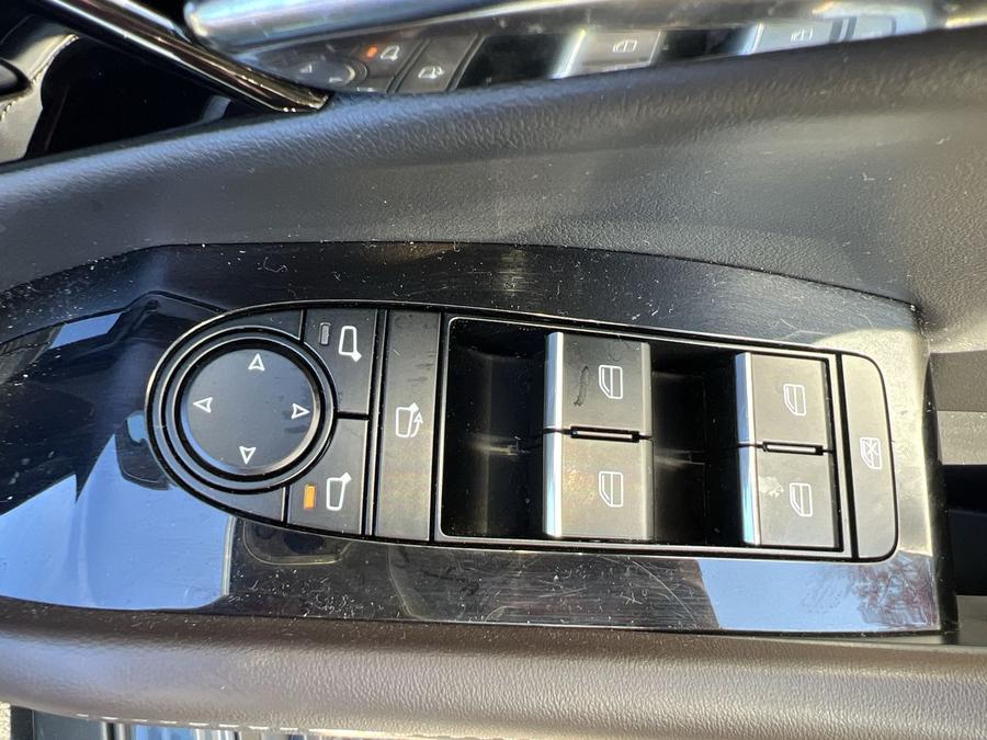 Mazda CX-30 Photo 523970eb-4b07-4e85-af5d-a3316bdd9196.jpg