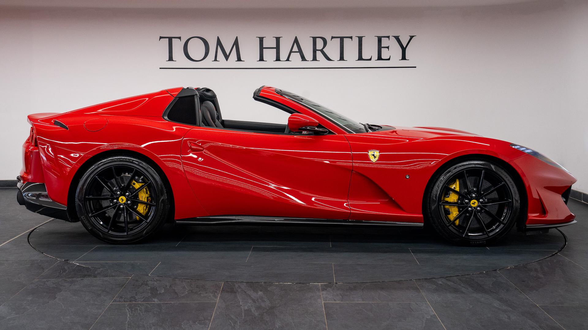 Ferrari 812 Photo 525b88d7-838d-47bc-bb9d-dca0c3474e00.jpg