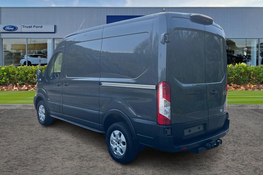 Ford TRANSIT Photo 527e30c3-3eac-431f-ac74-71fd42ecac4a.jpg