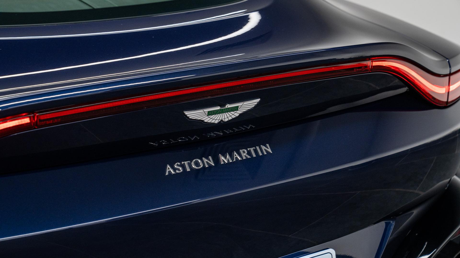 Aston Martin Vantage Photo 527f3024-2e0b-4924-aecd-02b603d30425.jpg