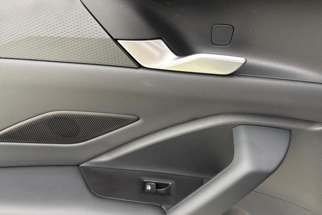 VOLKSWAGEN  Tiguan  Photo 34