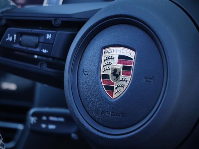 PORSCHE Macan Photo 10