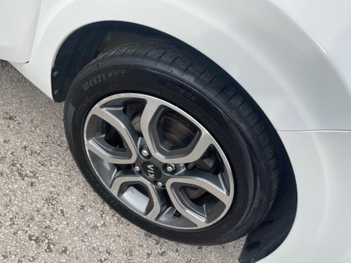 Kia Picanto Photo 52a22dde-e5ad-449b-9d90-5b99b42a7bc4.jpeg