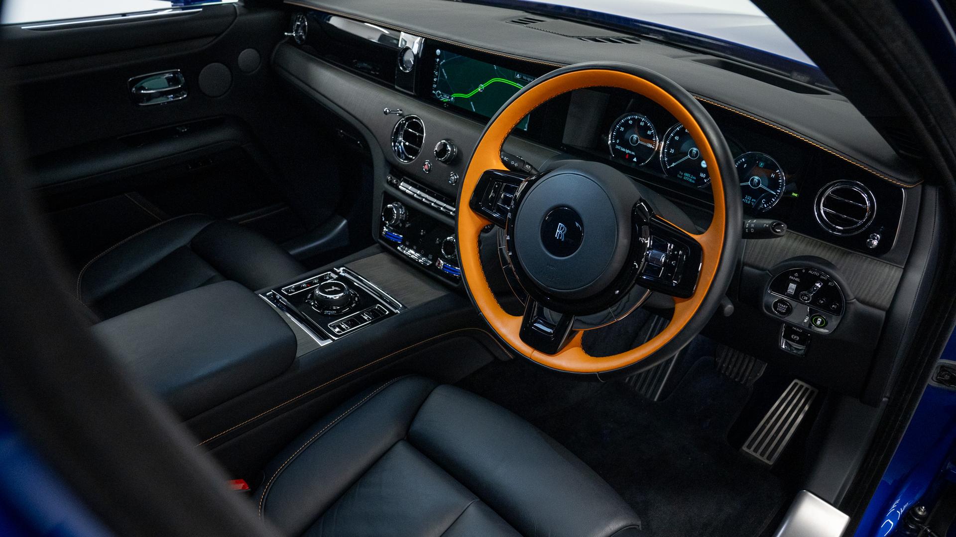 Rolls-Royce Ghost Photo 52ae1287-7101-401b-a8e0-c44ad67c0817.jpg