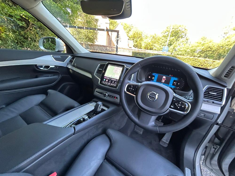 Used Volvo XC90 WF23THX 24