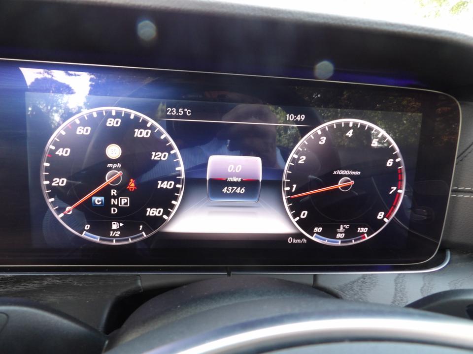 Used Mercedes-Benz E Class LG18ZSZ 26