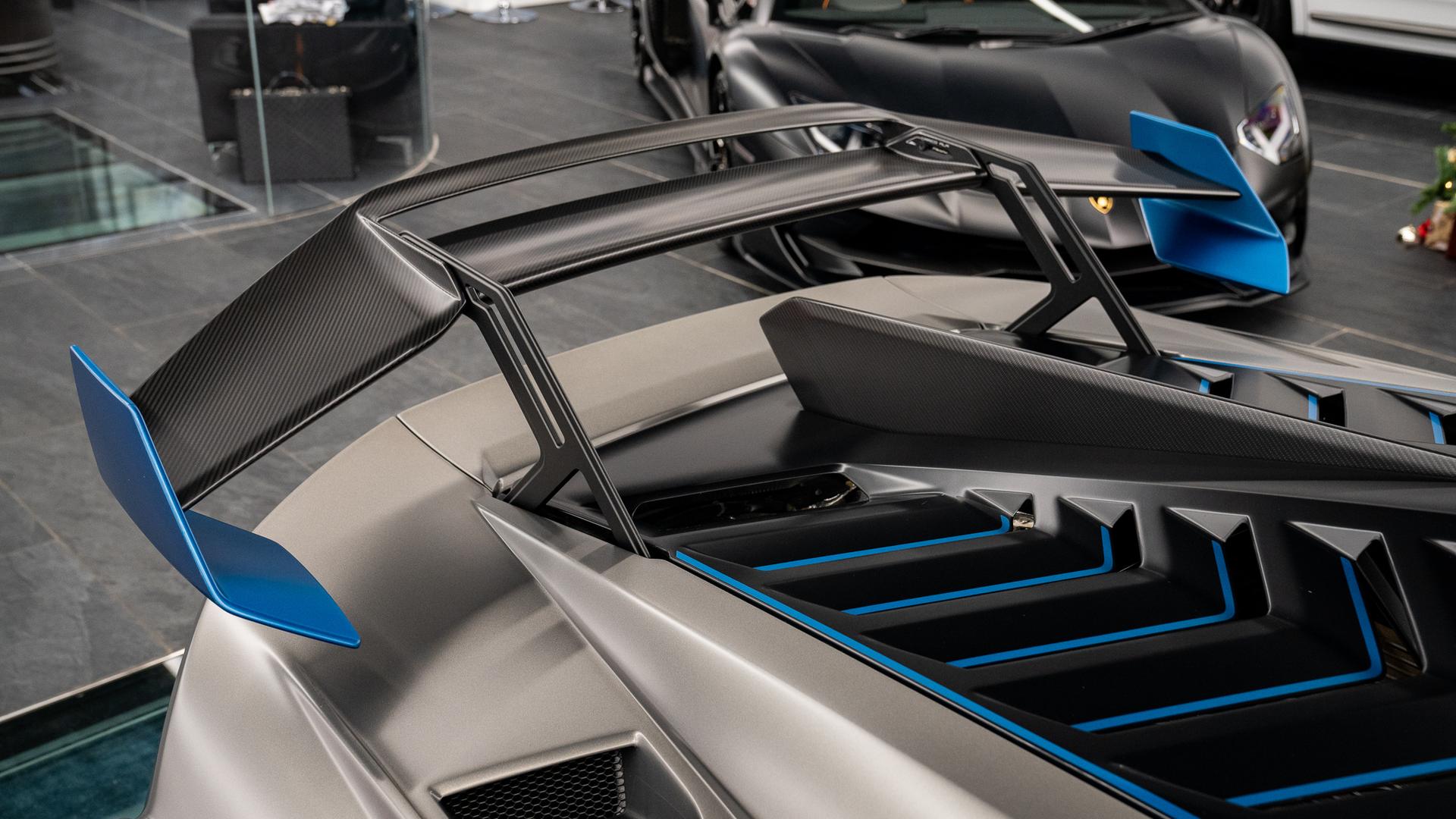 LAMBORGHINI Huracan Photo 52bc5995-9875-4b0a-b9fe-da331258c0e6.jpg