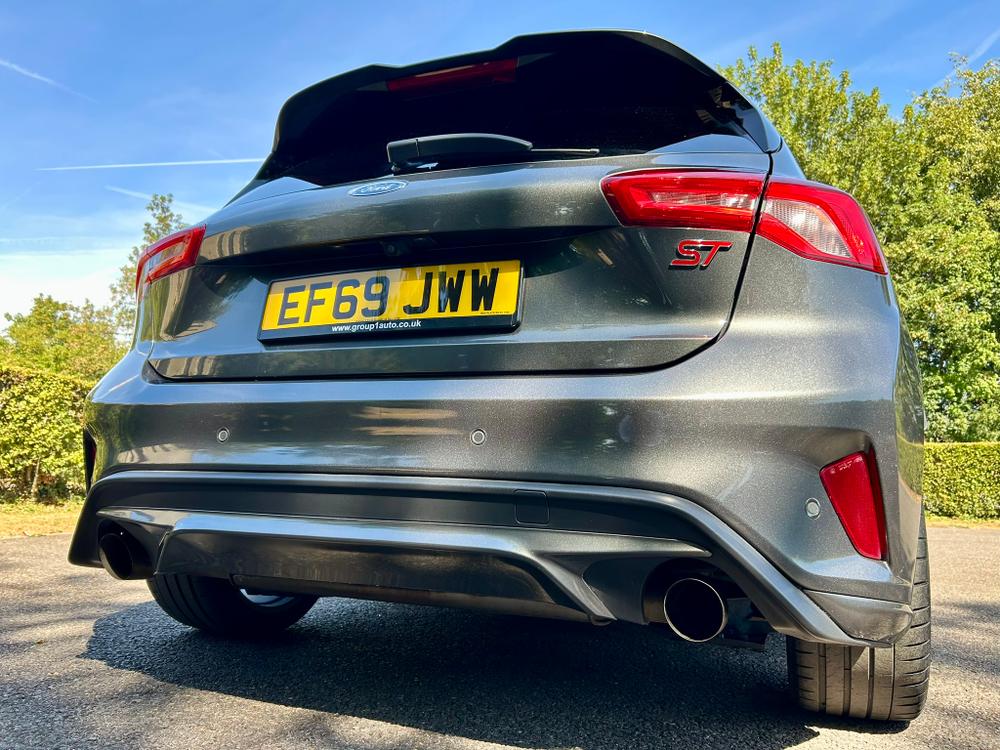Used Ford Focus EF69JWW 24