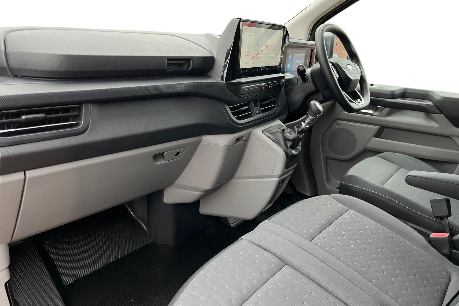 Ford TRANSIT CUSTOM Photo 3