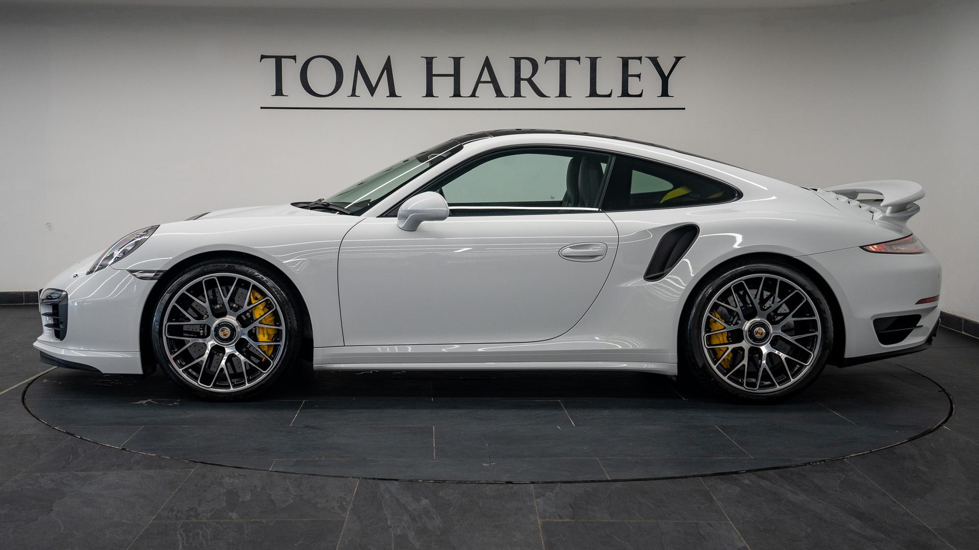 Porsche 911 Photo 531d381e-de33-44f5-a12b-d3aa9368166c.jpg
