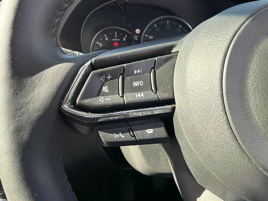 Mazda CX-5 Photo 53236951-5cf8-4153-944e-2a46cf814add.jpg