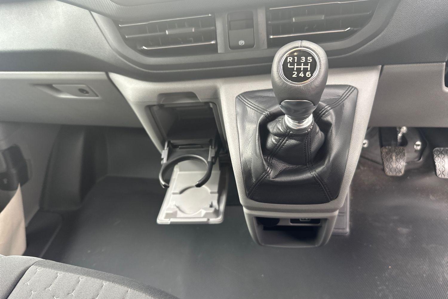 Ford TRANSIT CUSTOM Photo 33