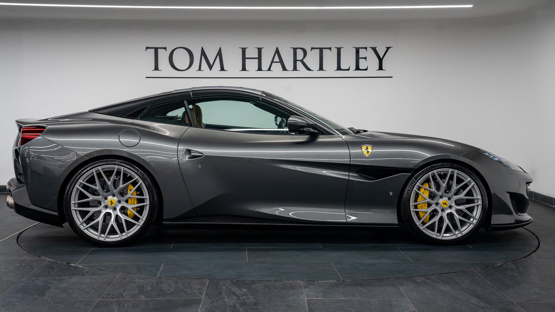 Ferrari Portofino Photo 53299c52-3768-4c5d-acdd-e5e74783c4bc.jpg