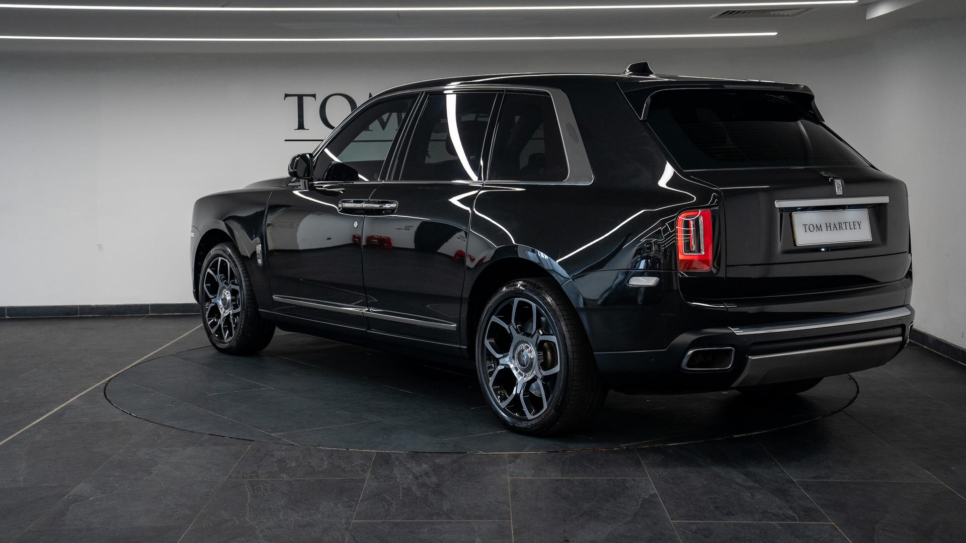 Rolls-Royce Cullinan Photo 532ce9a4-f327-4094-87a3-9cd422bb9ac8.jpg