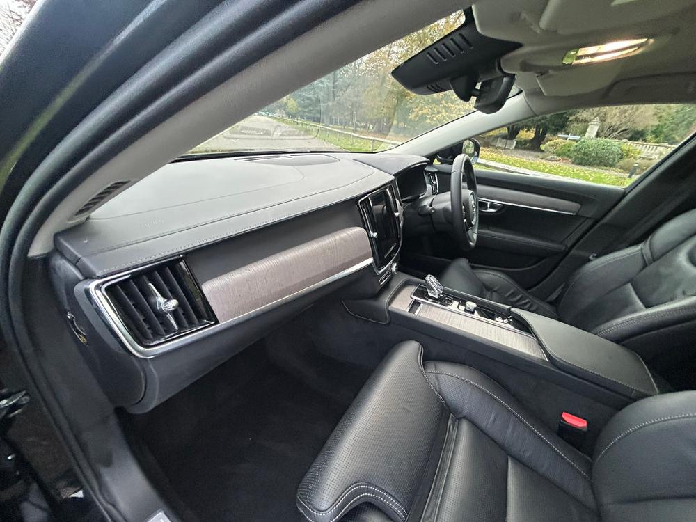 Used Volvo V90 VK22HVV 35