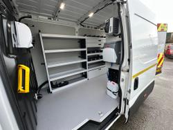 Ford Transit Photo 3