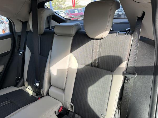 Honda HR-V Photo 8