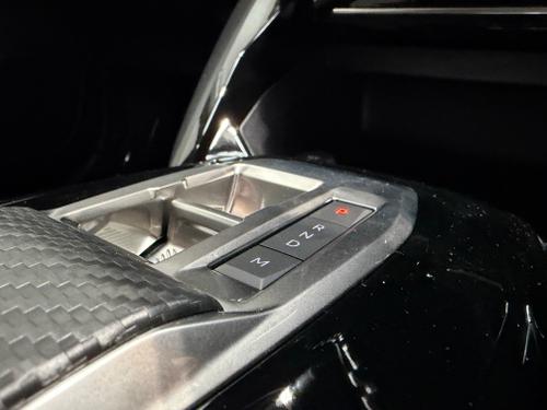Peugeot 208 Photo 53552f4e-f1b8-491e-b084-a25609bcd779.jpeg