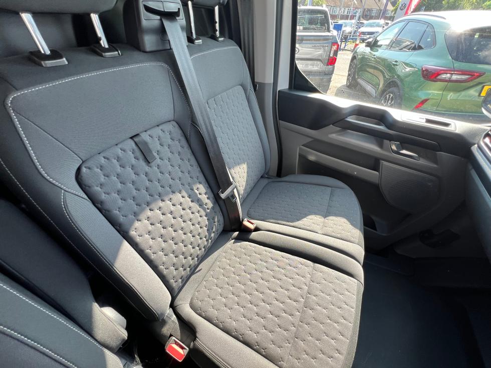 Ford Transit Custom Photo 535e19eb-9841-4741-896e-dcc6013507d1.jpeg