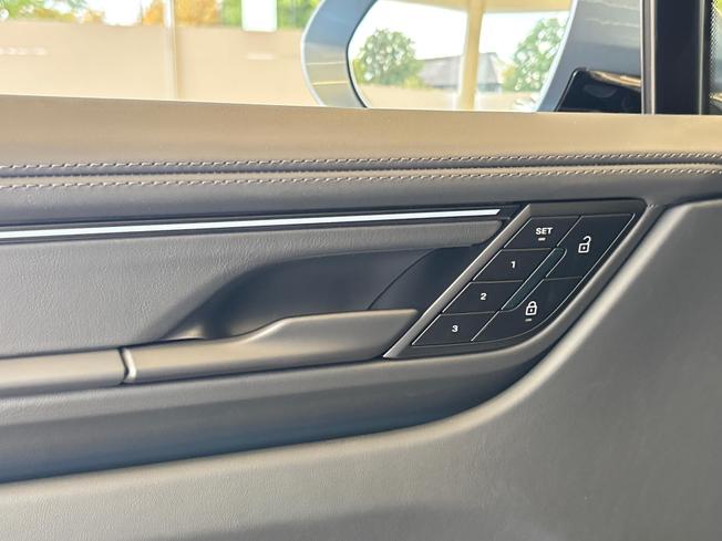 Porsche Macan Photo 36