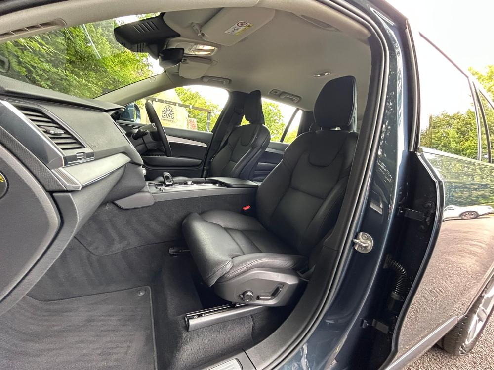 Used Volvo XC90 WF23TZM 39