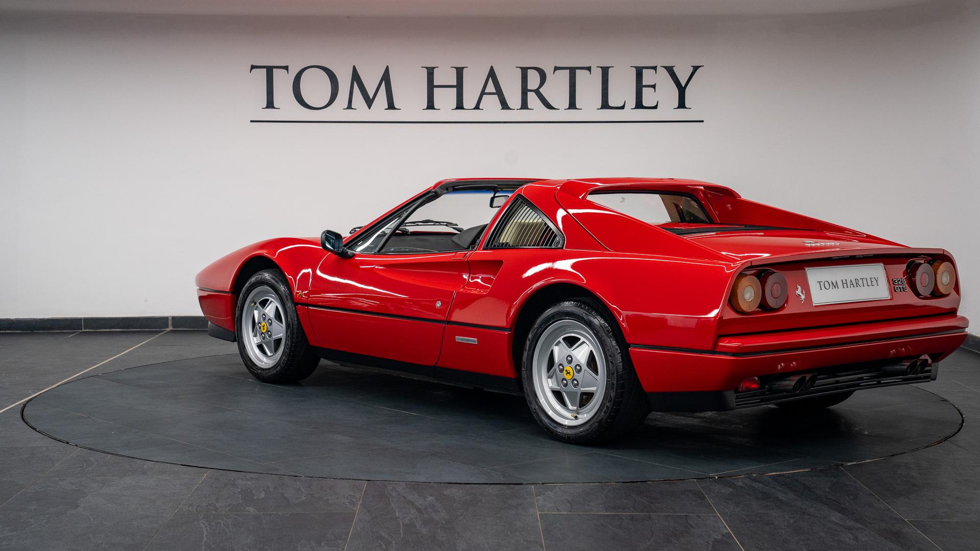 Ferrari 328 Photo 5381a10c-e7c2-44f6-9e56-e67bd73e7bc3.jpg