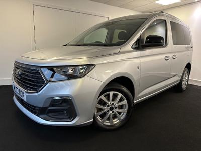 Used 2022 Ford Tourneo Connect DIESEL 2.0 EcoBlue Titanium MPV 5dr Diesel Manual Euro 6 (s/s) (122 ps) at Hodgson Car Sales