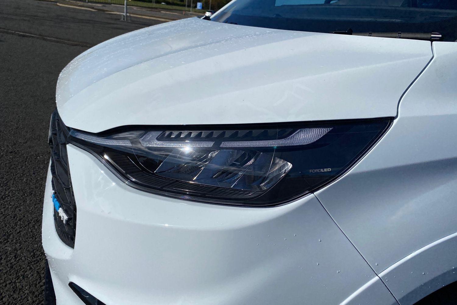 Ford TRANSIT CUSTOM Photo 24