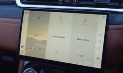Jaguar F-PACE Photo 19