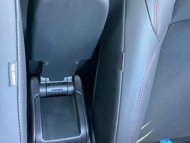 Toyota Yaris Cross Photo 53ca09c2-6553-49be-9c8d-eb8f67208190.JPG