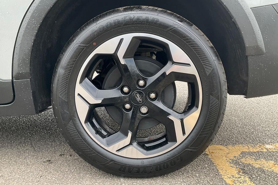 Used Ford TRANSIT COURIER COURIERACT01 8